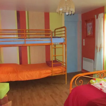 Dom wakacyjny & Atelier Les Murs De Couleurs *