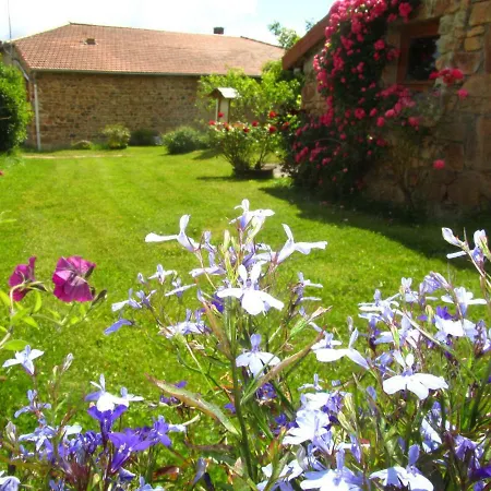 Dom wakacyjny & Atelier Les Murs De Couleurs